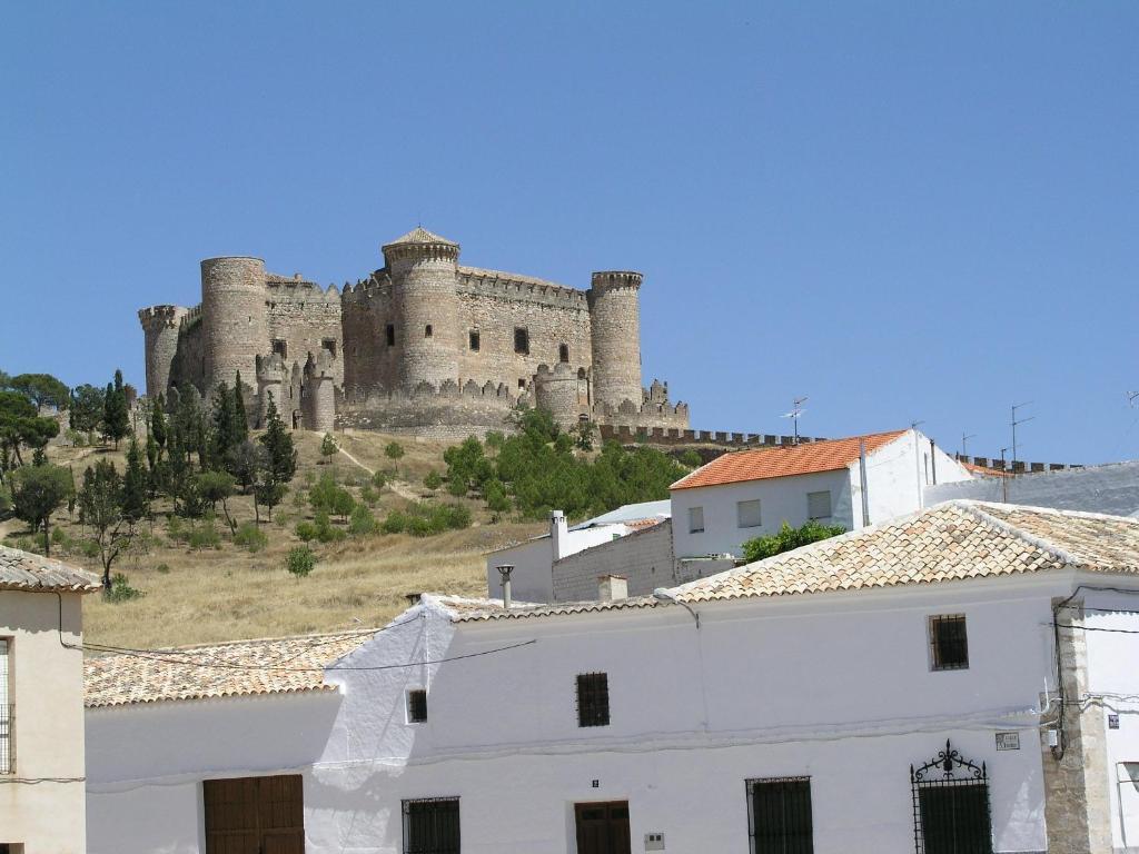 Hospederia Casa De La Torre Pension El Toboso Buitenkant foto