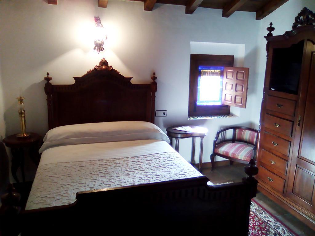 Hospederia Casa De La Torre Pension El Toboso Buitenkant foto